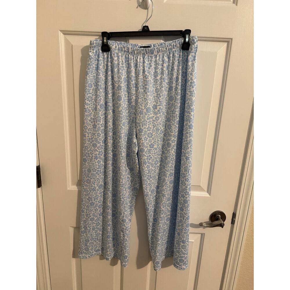 Kate Spade New York 2 pc Short Sleeve Pajama Crop Set Blue Floral Piping Size L - Picture 7 of 10
